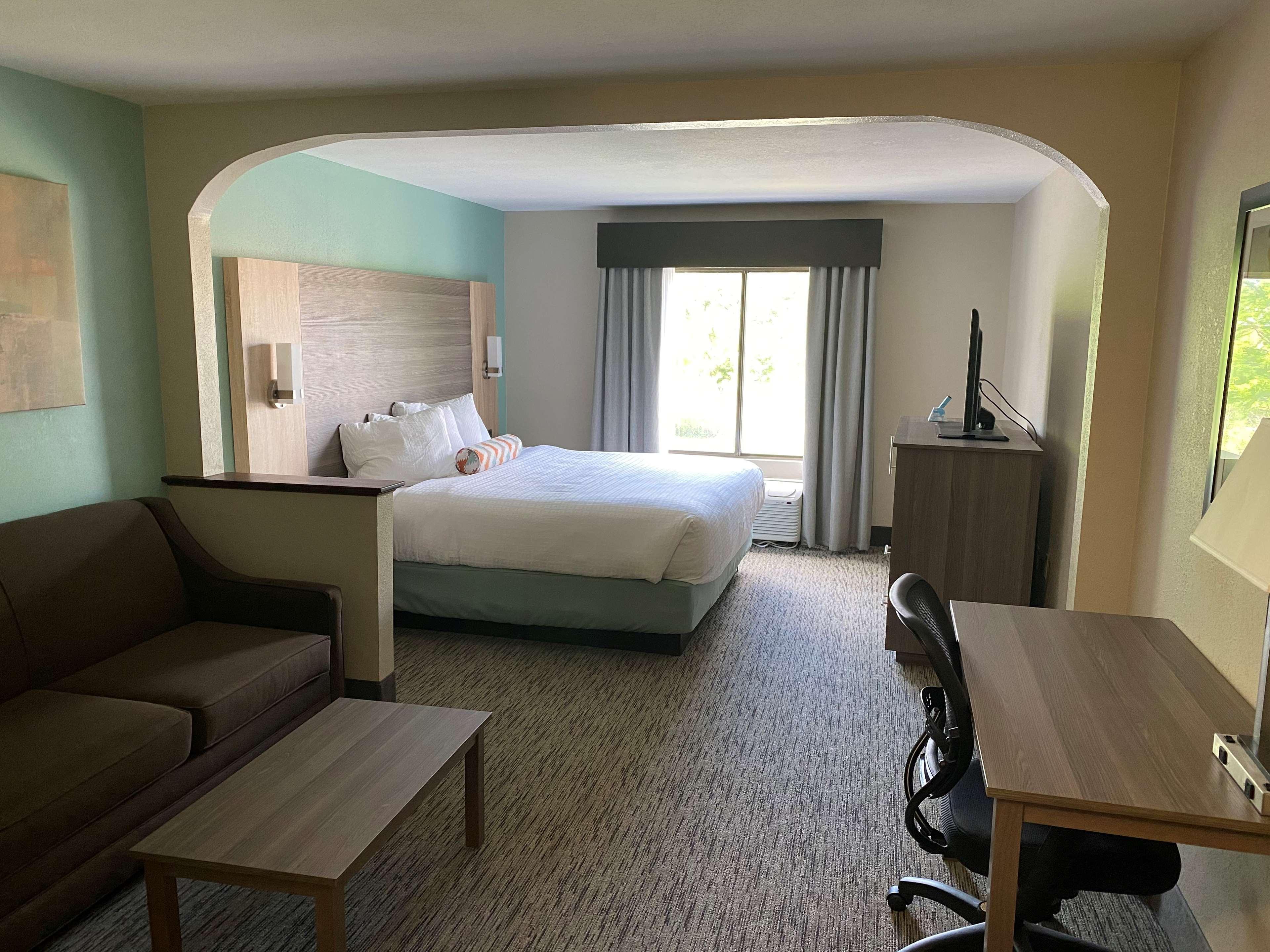 Best Western Executive Inn & Suites Колумбия Екстериор снимка