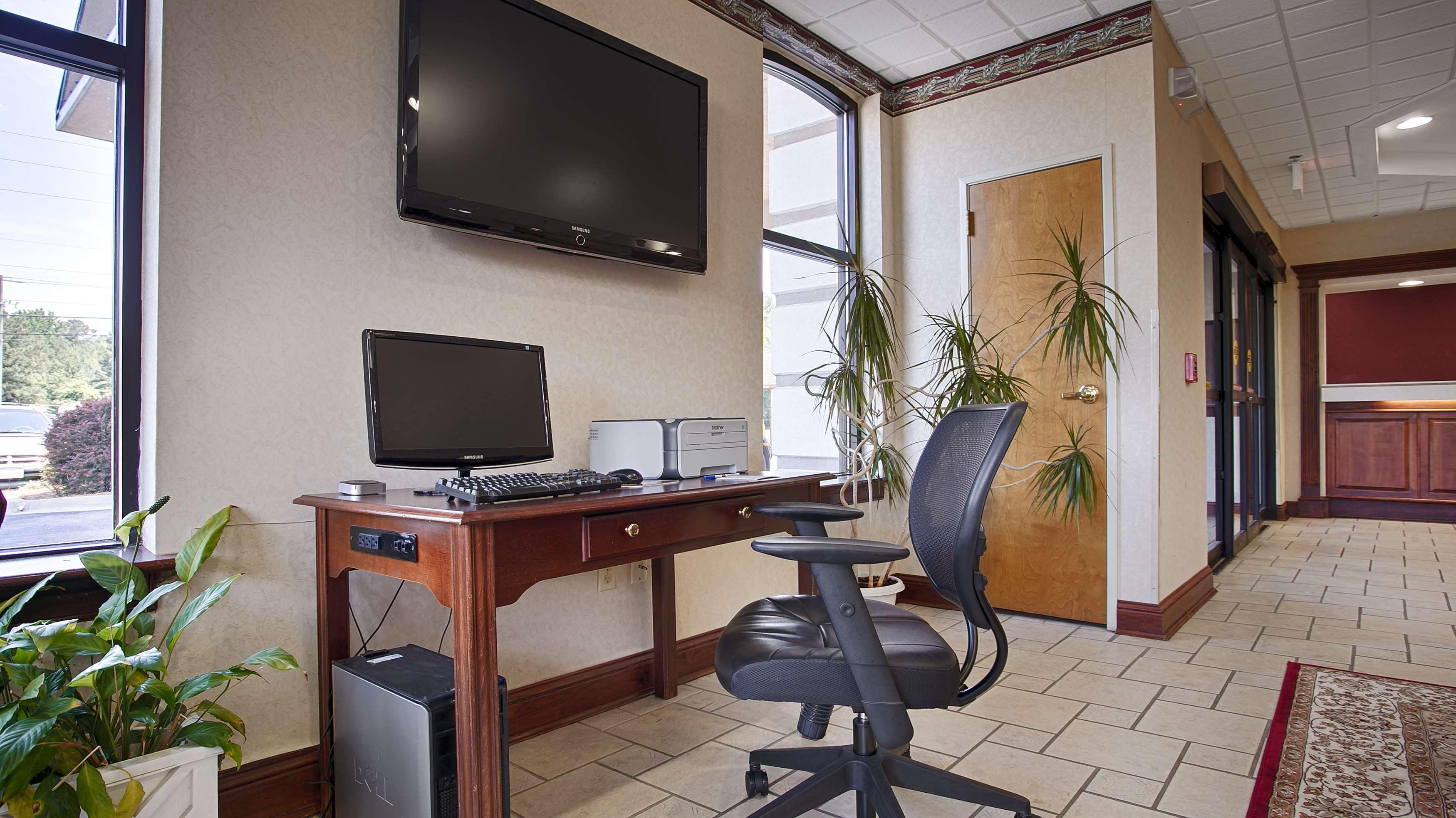 Best Western Executive Inn & Suites Колумбия Екстериор снимка
