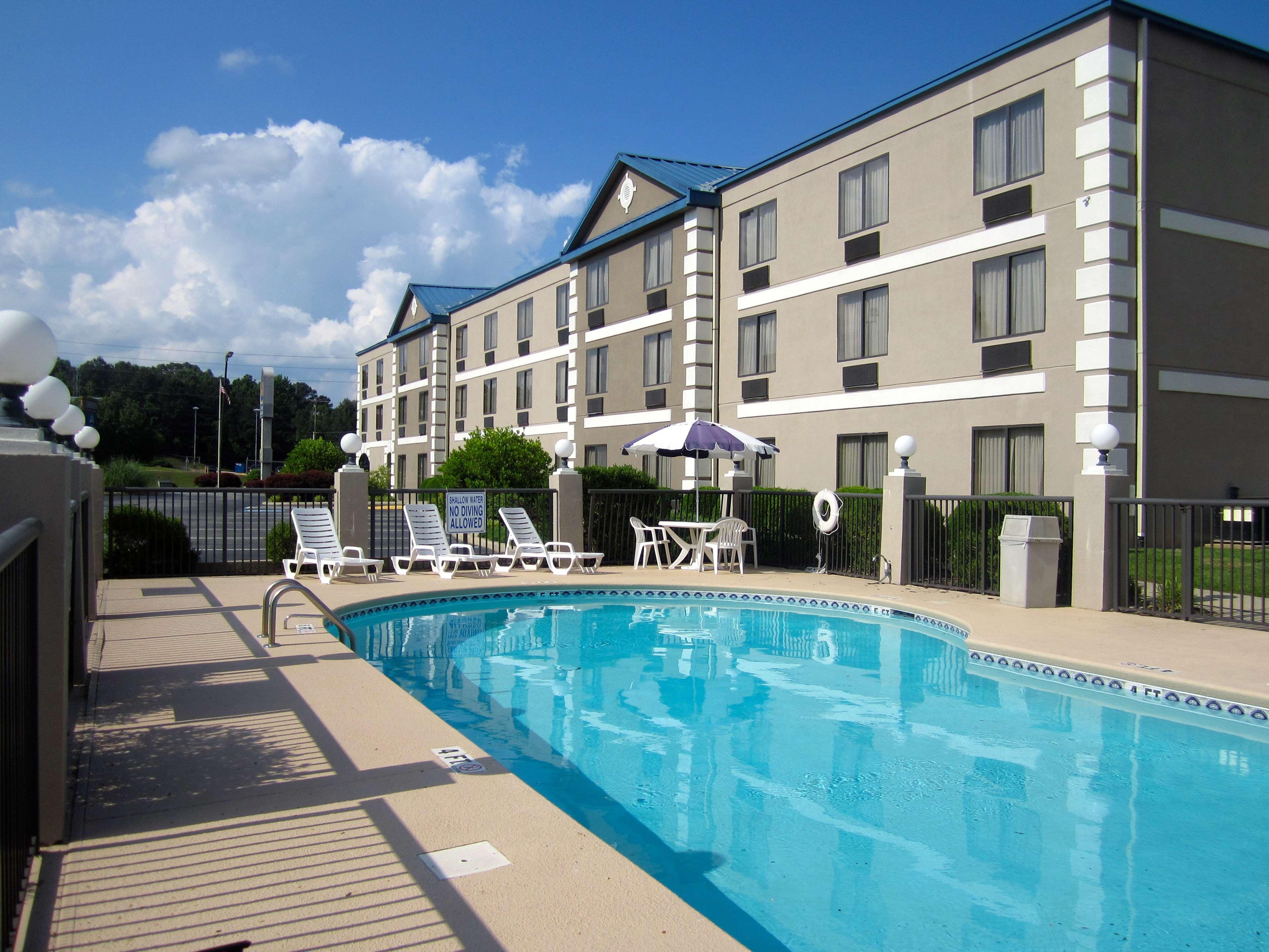 Best Western Executive Inn & Suites Колумбия Екстериор снимка